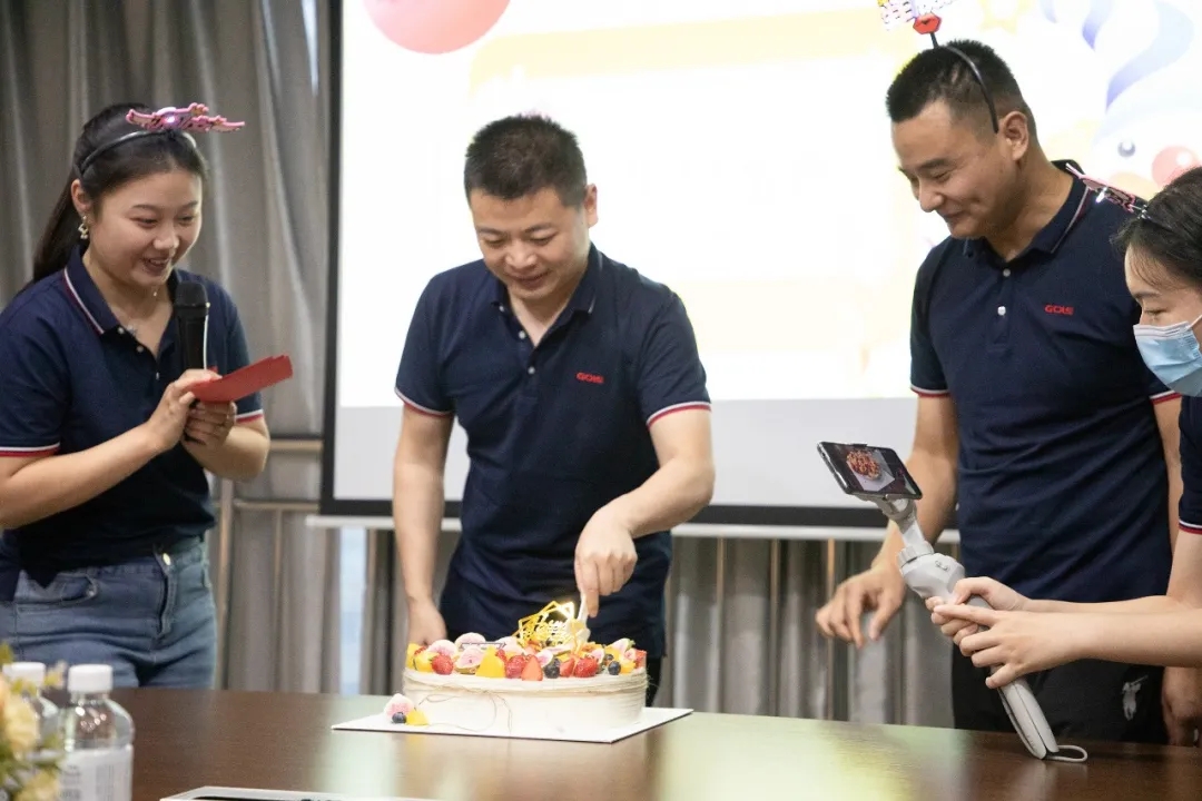 543f8276c263c34875121b04eb10befe