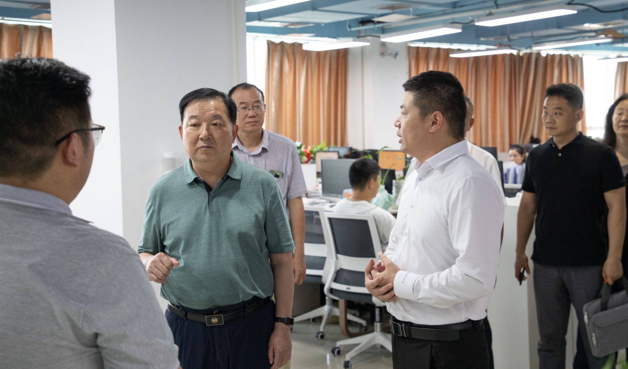 mg冰球突破奢华版(试玩)官方网站